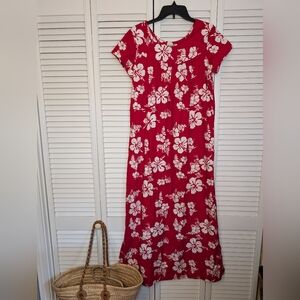UI-MAIKAI 60s True Vintage Red White Hibiscus Floral Hawaiian Muumuu Max…